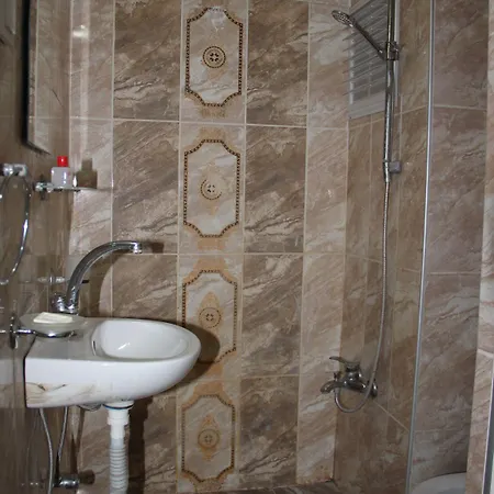 Orkun Hotel 2*